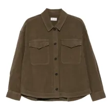 Куртка на пуговицах