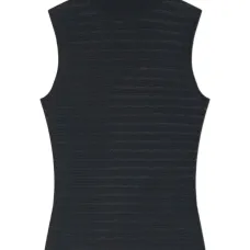 Фактурный топ с высоким воротником