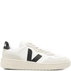 Кроссовки V-90