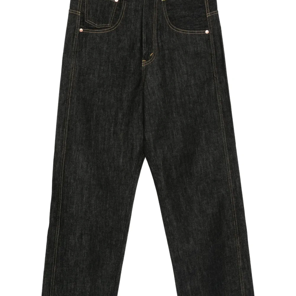 Джинсы прямого кроя