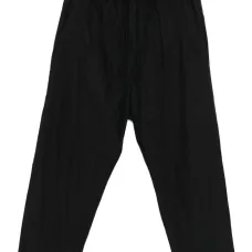 Брюки на эластичном поясе Брюки на эластичном поясе