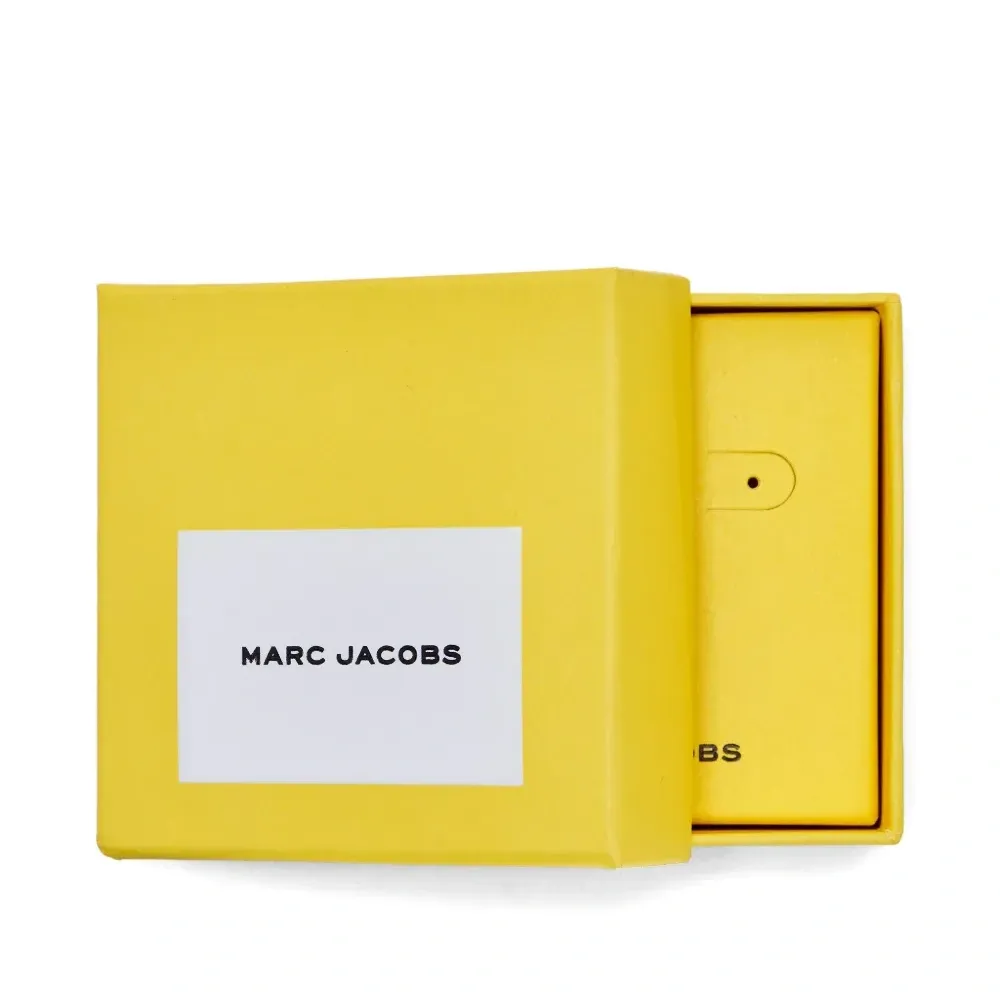 Серьги-гвоздики Daisy