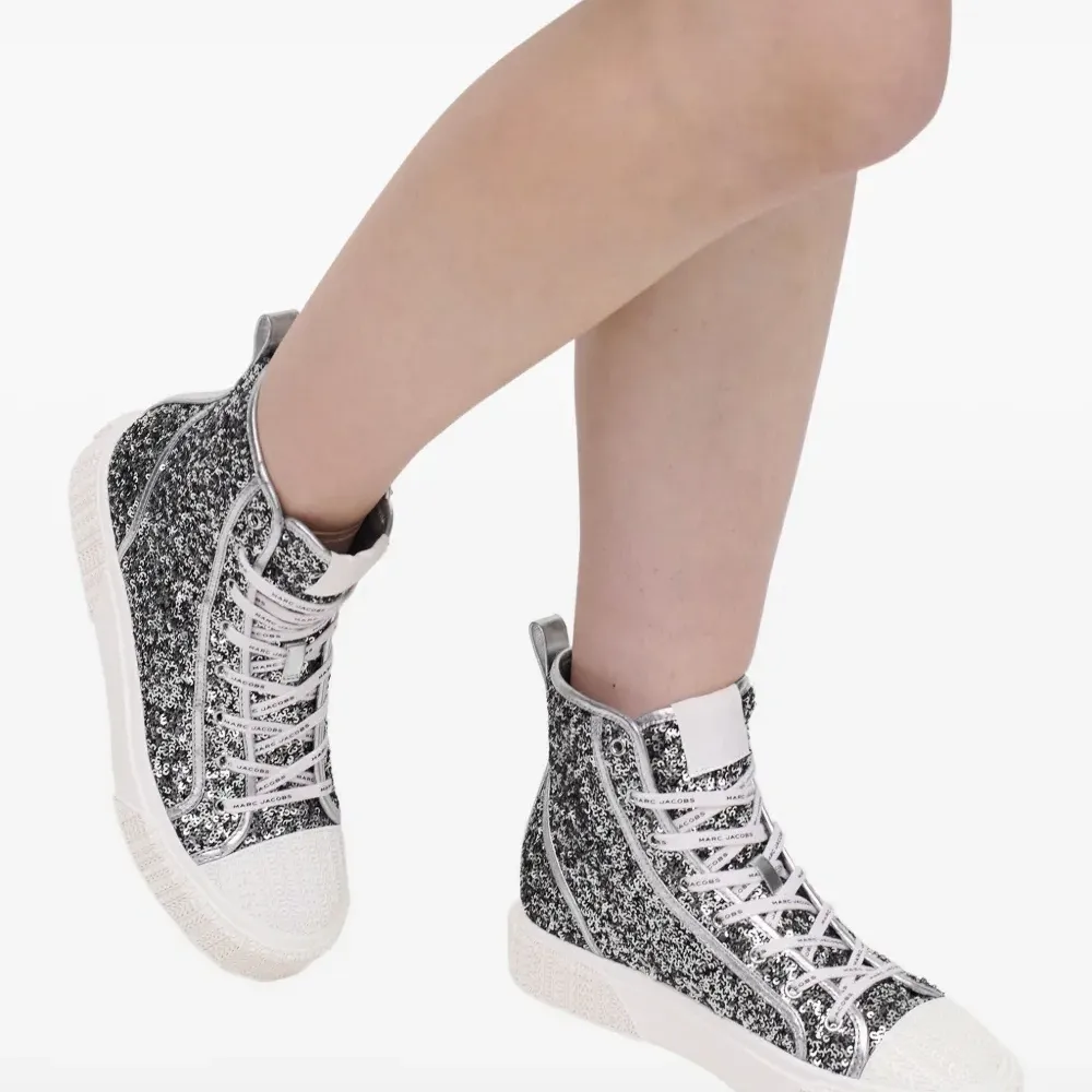 Высокие кеды с пайетками