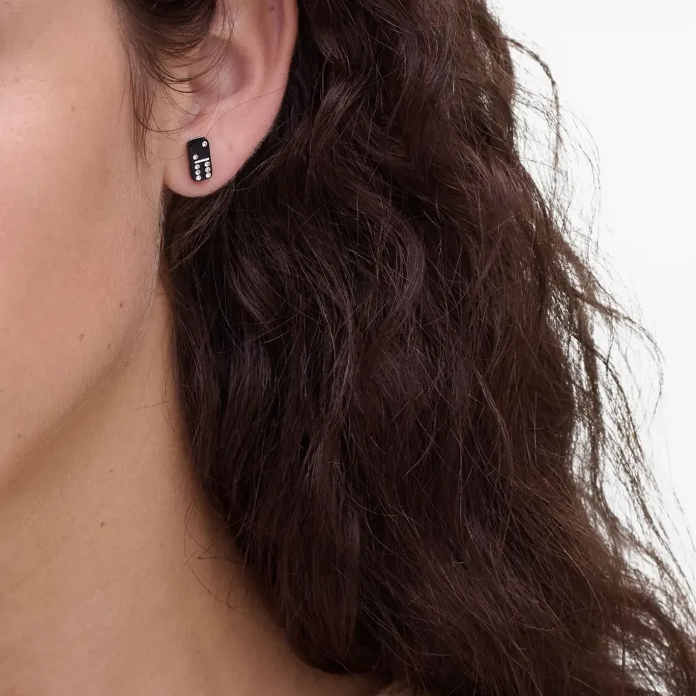 Серьги-гвоздики Domino