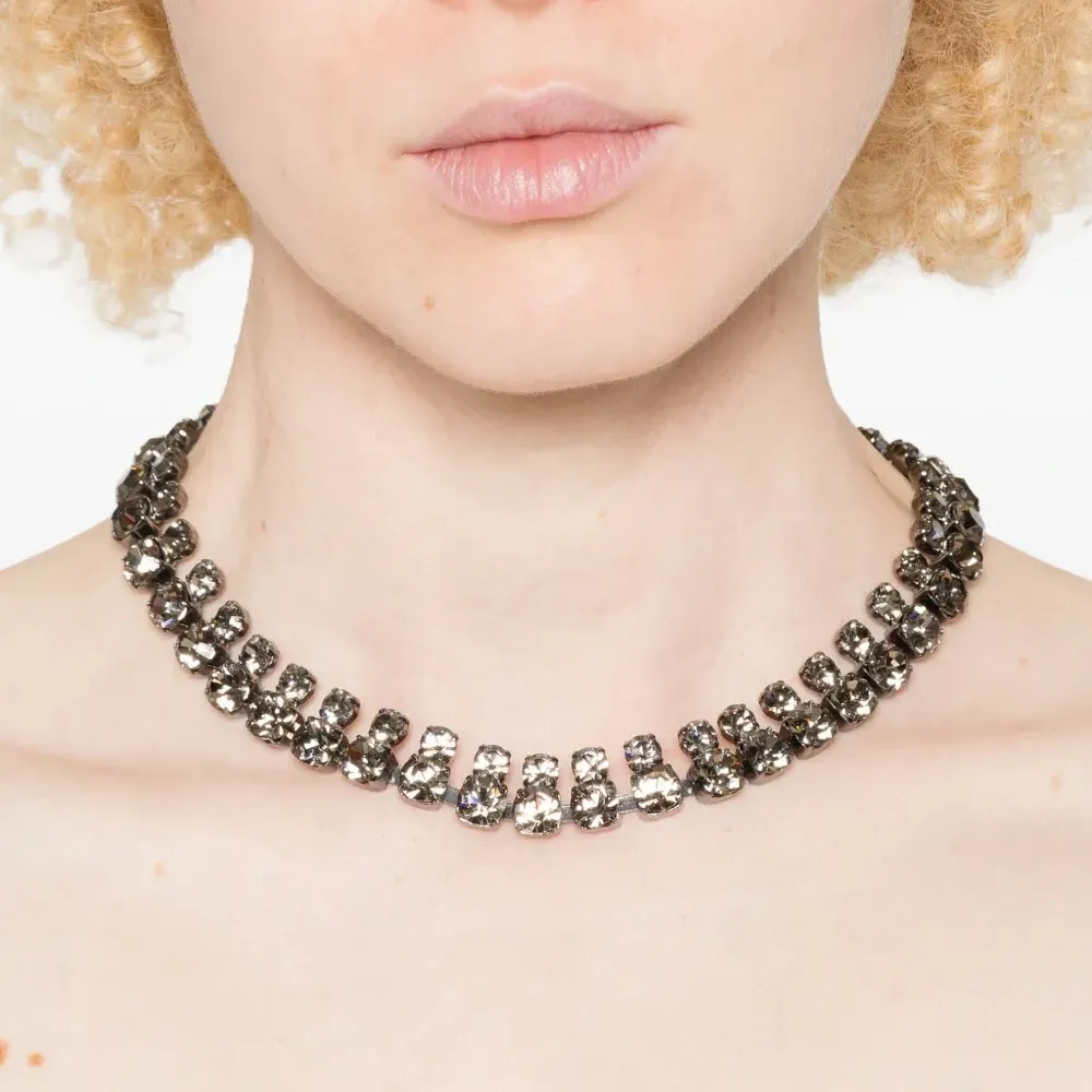 Колье с кристаллами