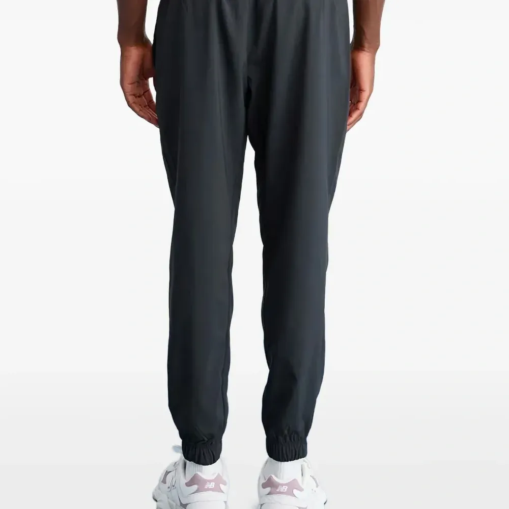 Переосмысленные плетёные спортивные брюки