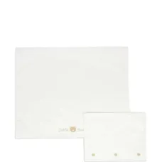 Комплект из двух простыней с вышивкой