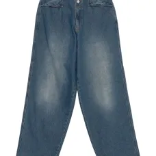 Джинсы с карманами