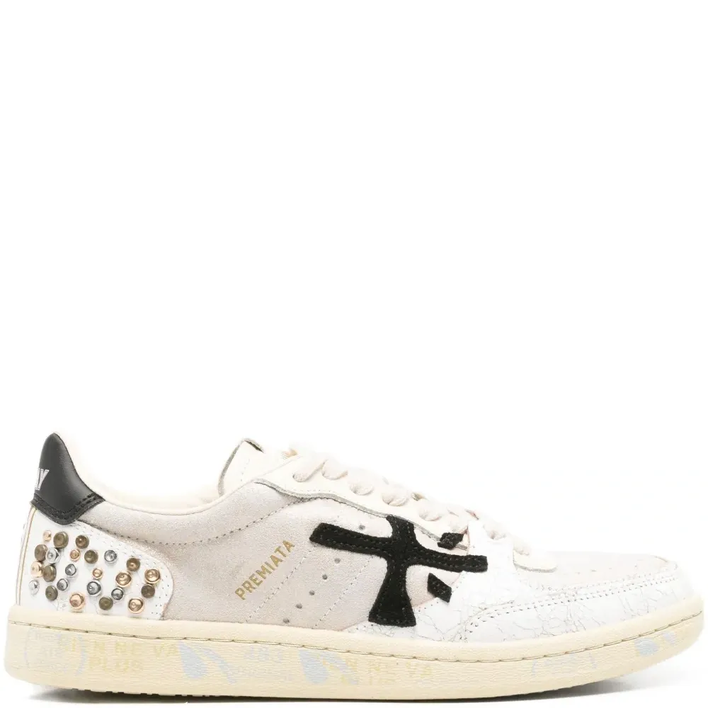 Кеды с заклепками