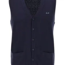 Жилет с V-образным вырезом и вышитым логотипом Жилет с V-образным вырезом и вышитым логотипом