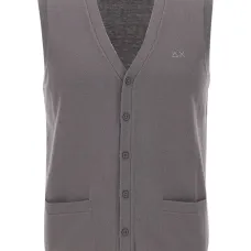 Жилет с V-образным вырезом