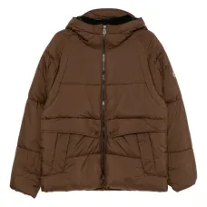 Пуховик с нашивкой-логотипом