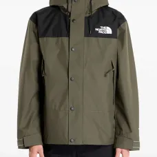 Куртка с вышитым логотипом Куртка с вышитым логотипом