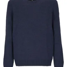 Свитер с круглым вырезом