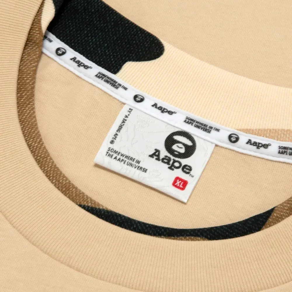 Футболка с камуфляжным узором