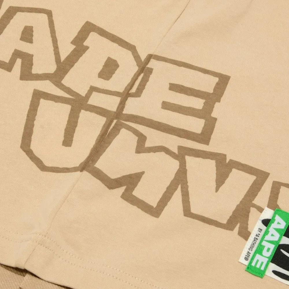 Футболка с камуфляжным узором