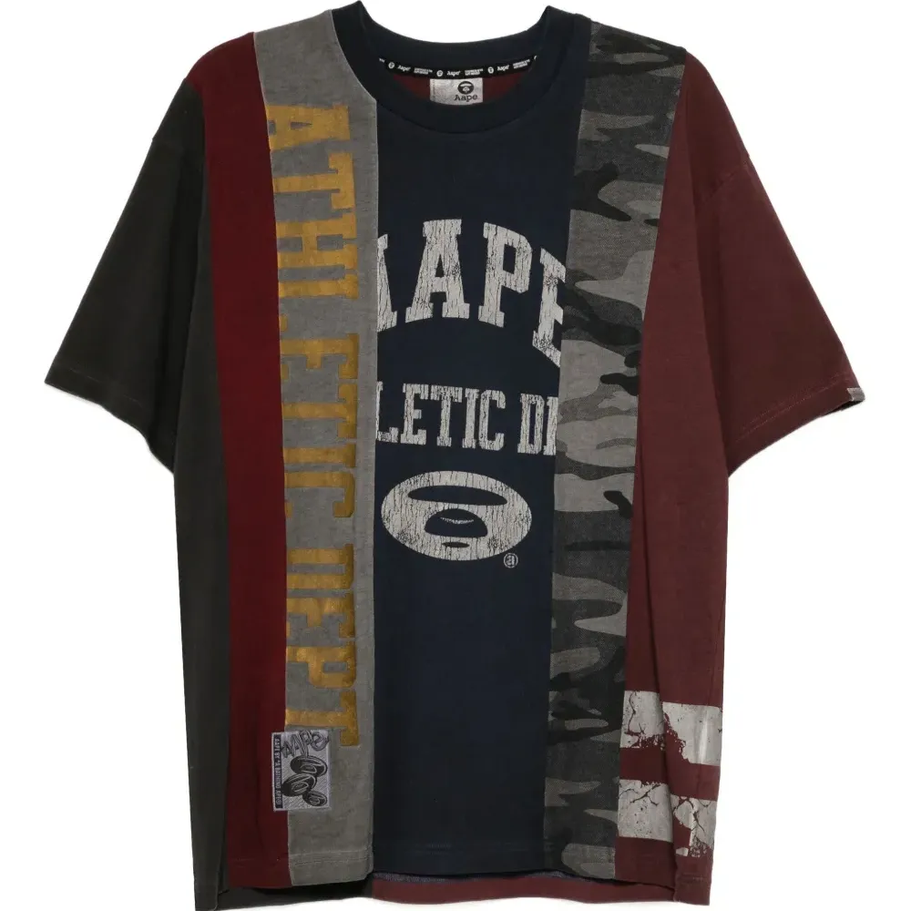 Футболка с логотипом