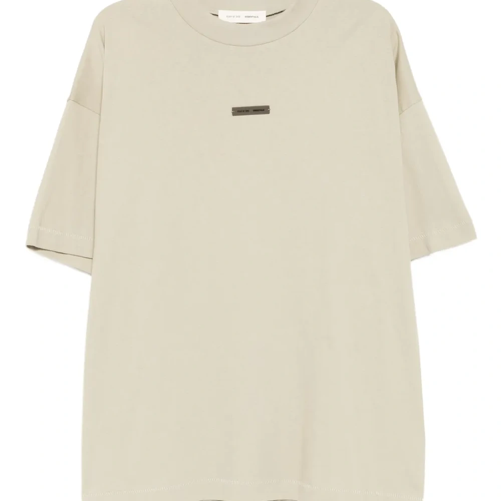 Футболка с длинными рукавами