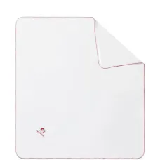 Одеяло с фестонами и вышивкой Одеяло с фестонами и вышивкой