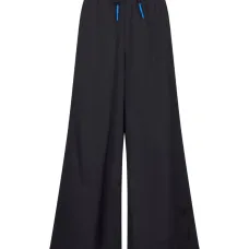 Брюки с логотипом на поясе Брюки с логотипом на поясе