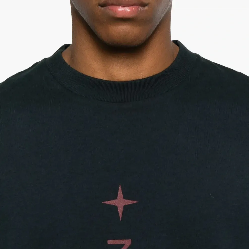 Футболка с графическим принтом