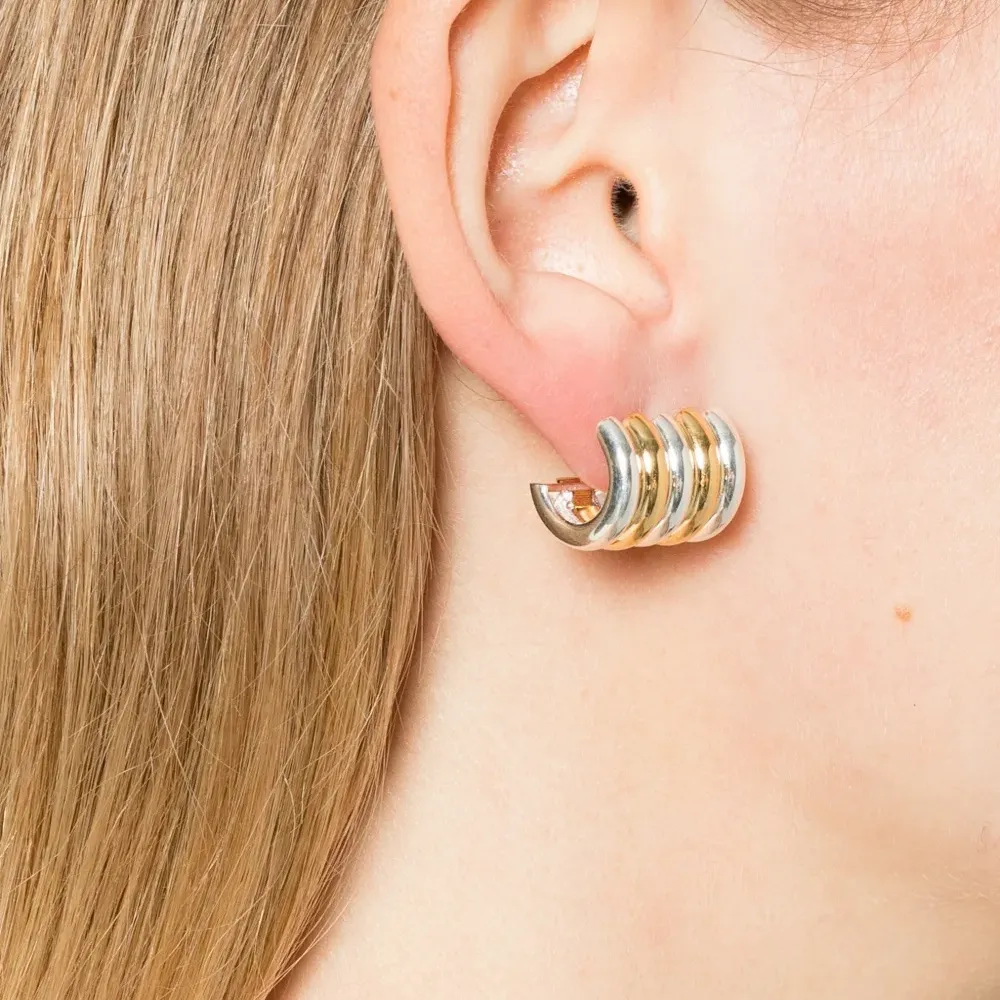 Серьги Hollyhock среднего размера