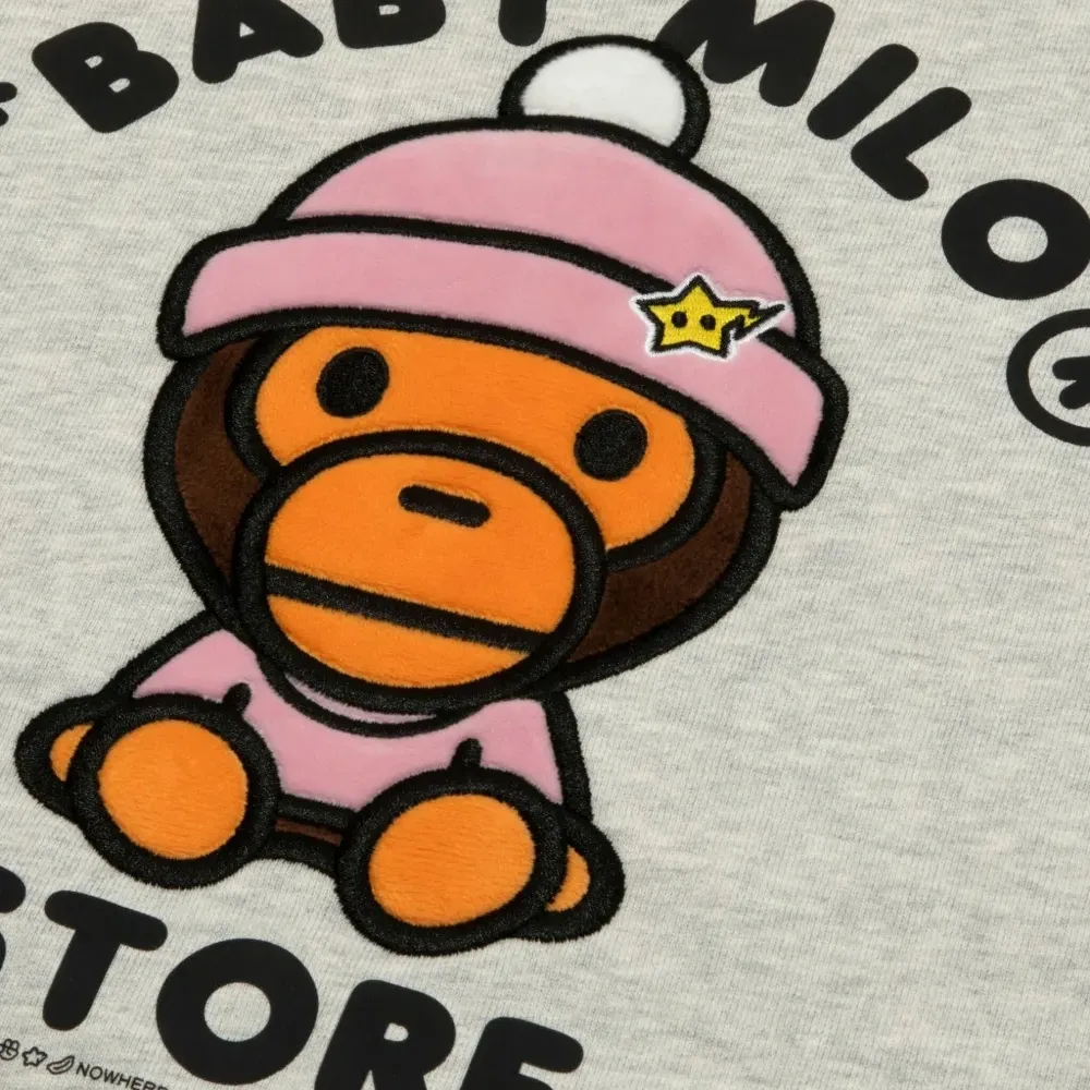 Толстовка с вышивкой