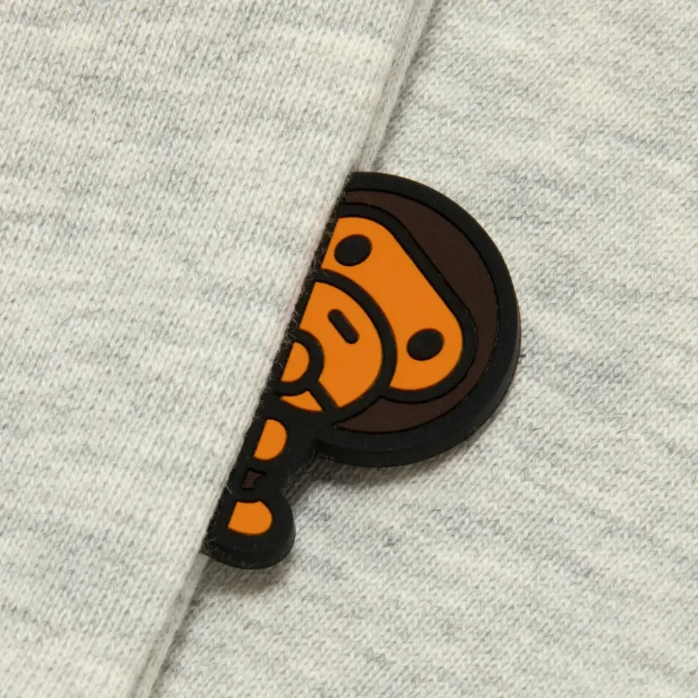 Толстовка с вышивкой