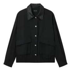 Куртка с кожаным воротником