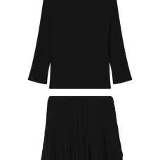 Комбинезон в рубчик с оборками Комбинезон в рубчик с оборками