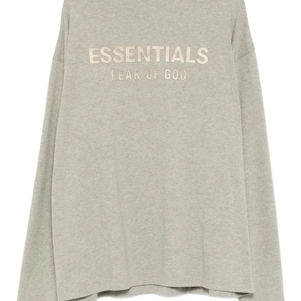 Футболка с длинными рукавами Футболка с длинными рукавами