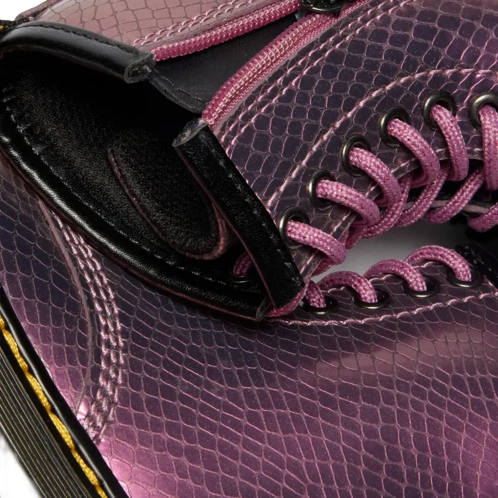 Ботинки на шнуровке Ботинки на шнуровке