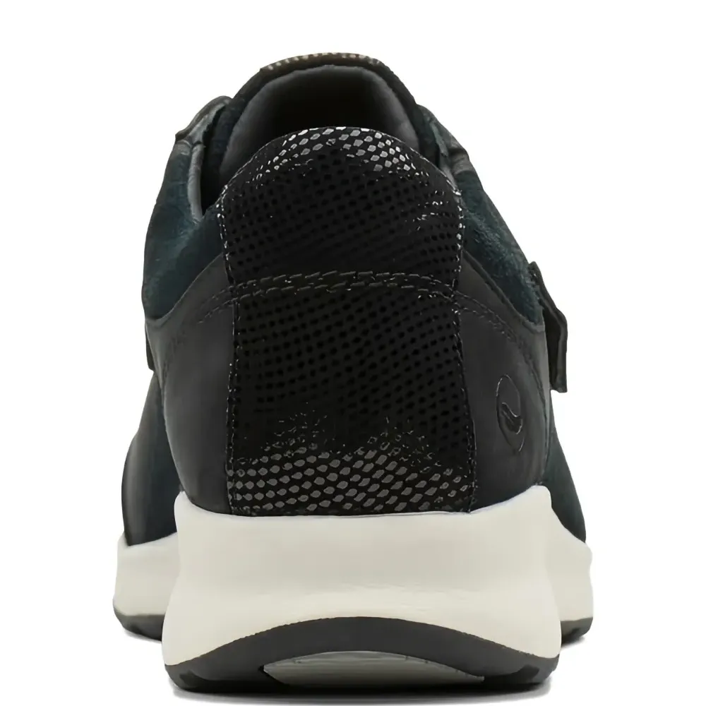 Кроссовки с ремешками Adorn