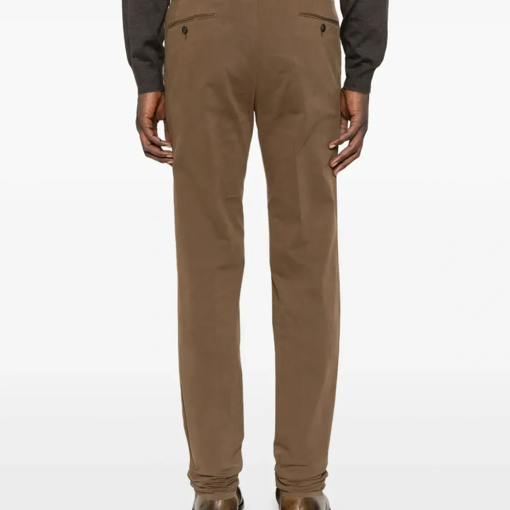 Брюки прямого кроя