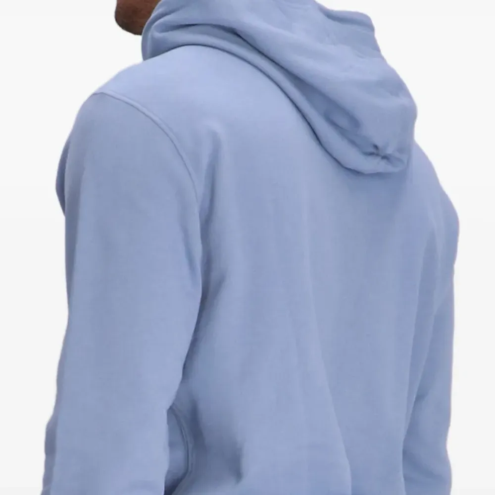 Худи с нашивкой-логотипом