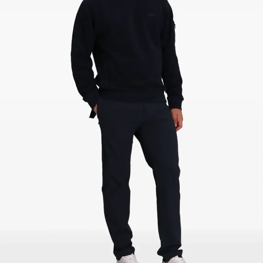 Толстовка с карманом на молнии