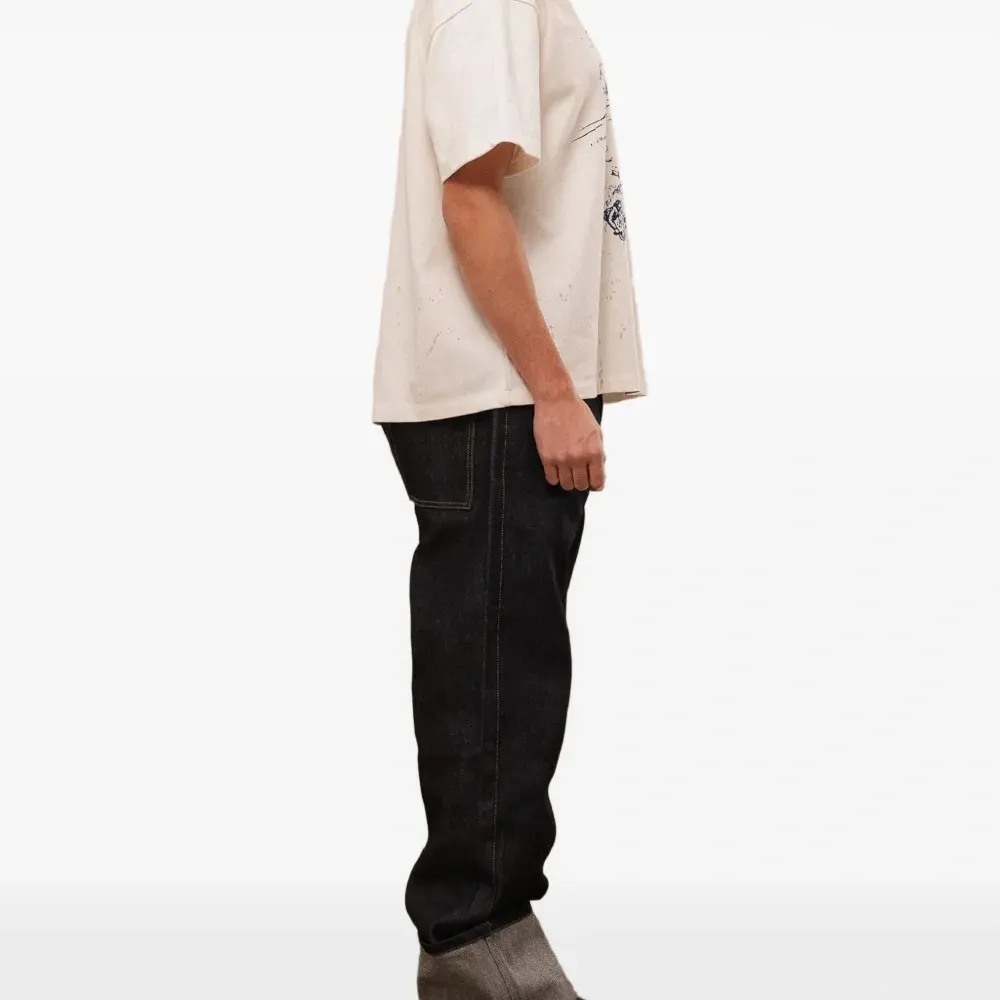 Футболка с графичным принтом