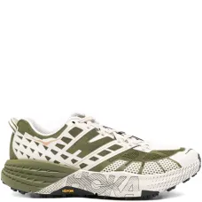 Кроссовки с сетчатыми вставками