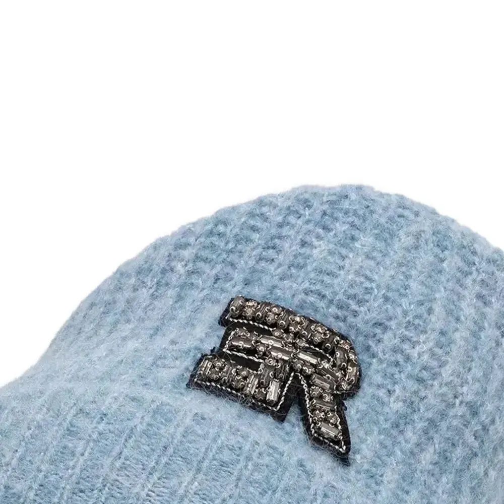 Декорированная шапка бини