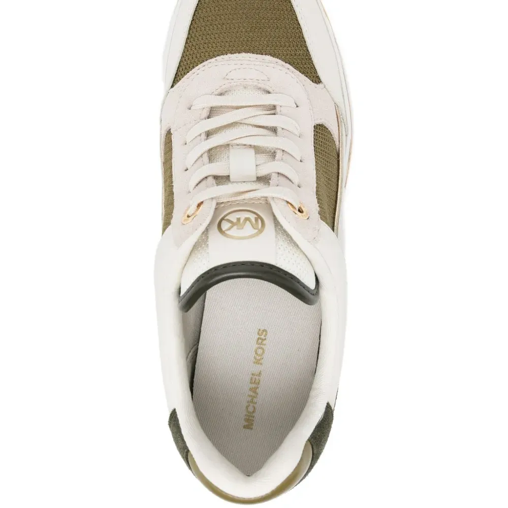 Кроссовки Emmy