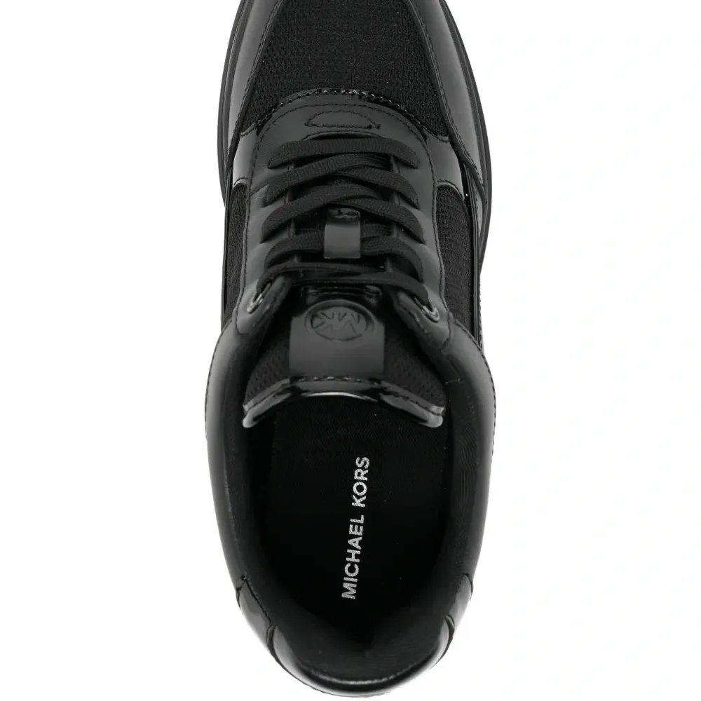 Кроссовки Emmy