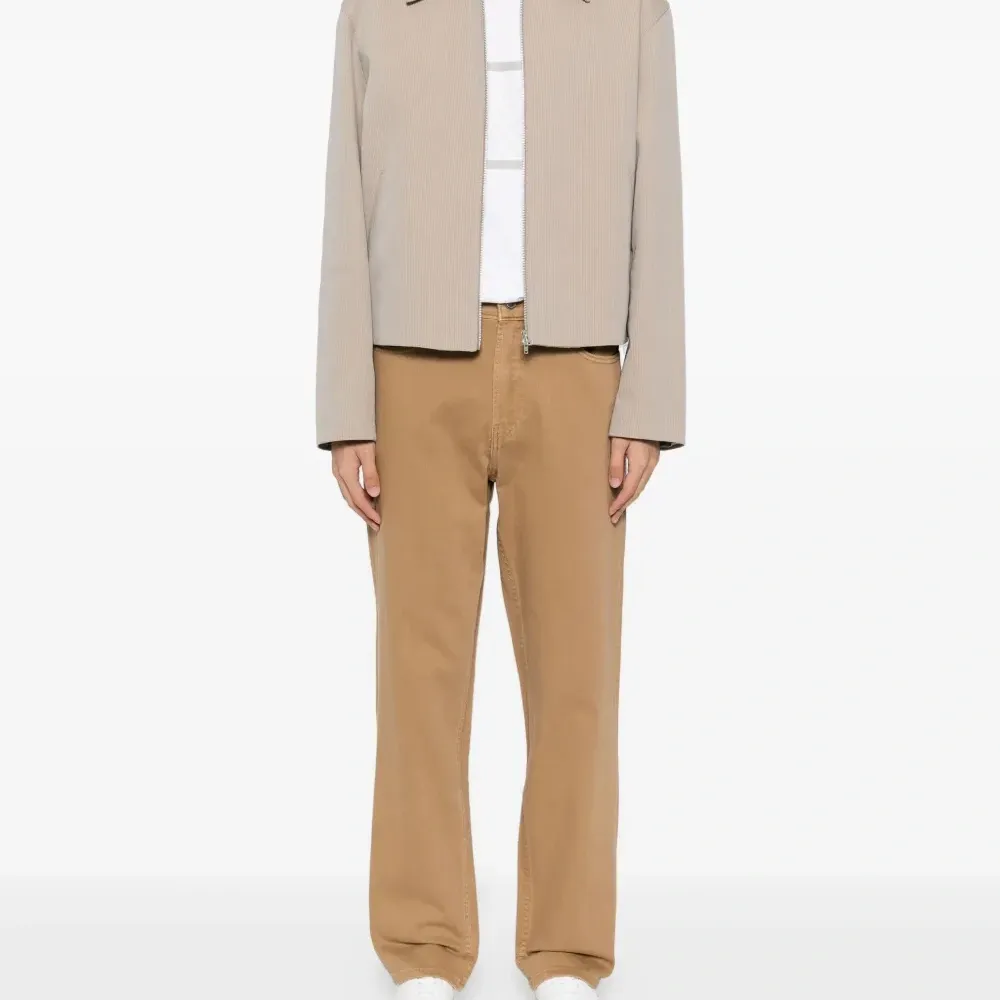 Джинсы Finn с пигментным окрашиванием