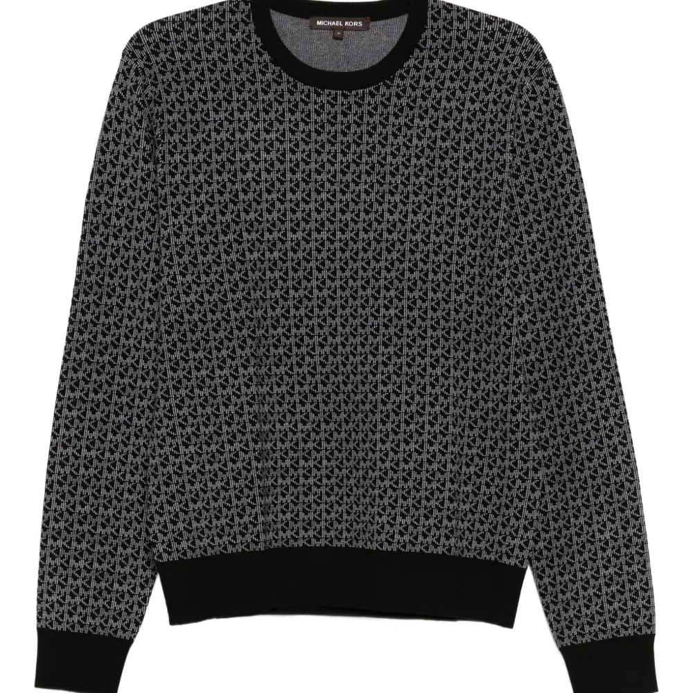 Толстовка с логотипом