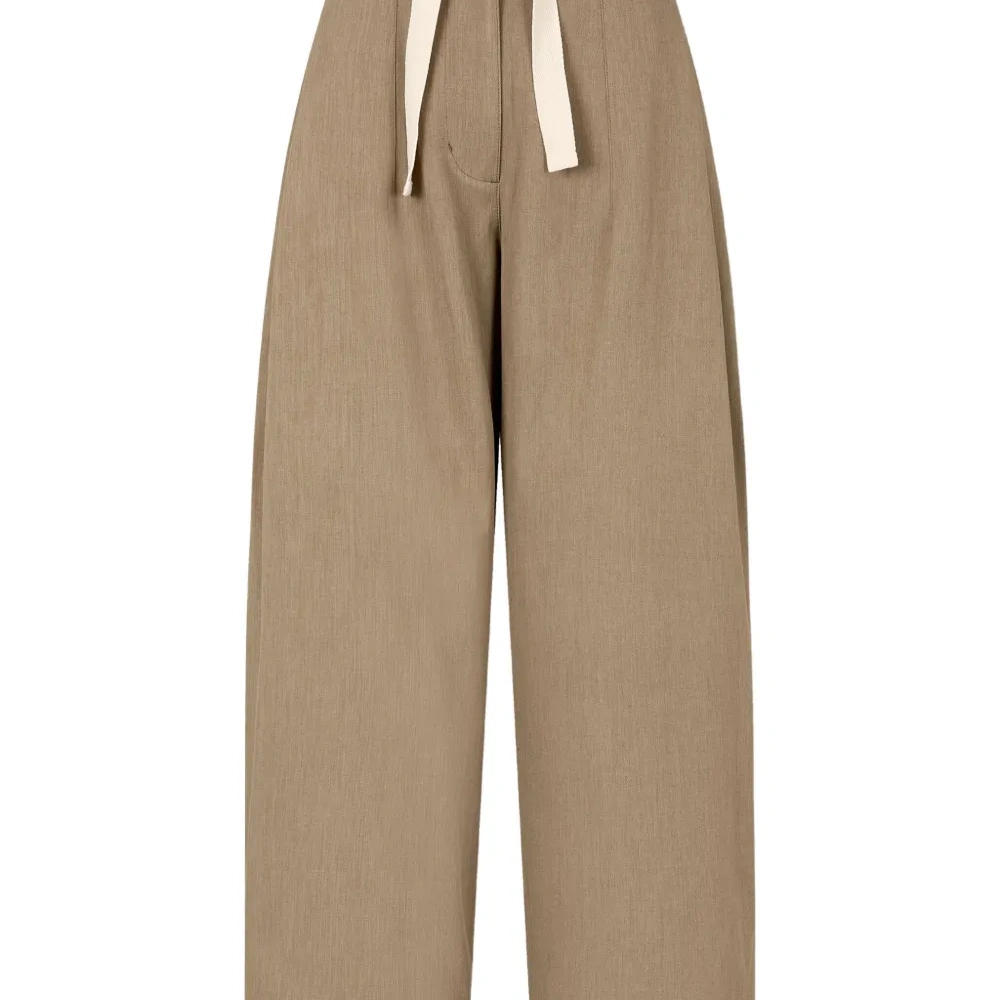 Брюки на завязках