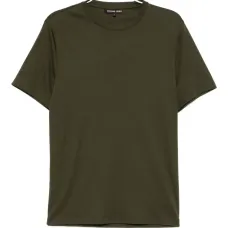 Футболка с вышитым логотипом