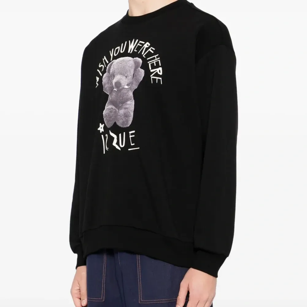 Толстовка с графичным принтом