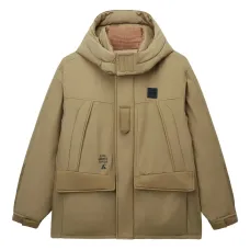 Куртка с капюшоном и накладными карманами