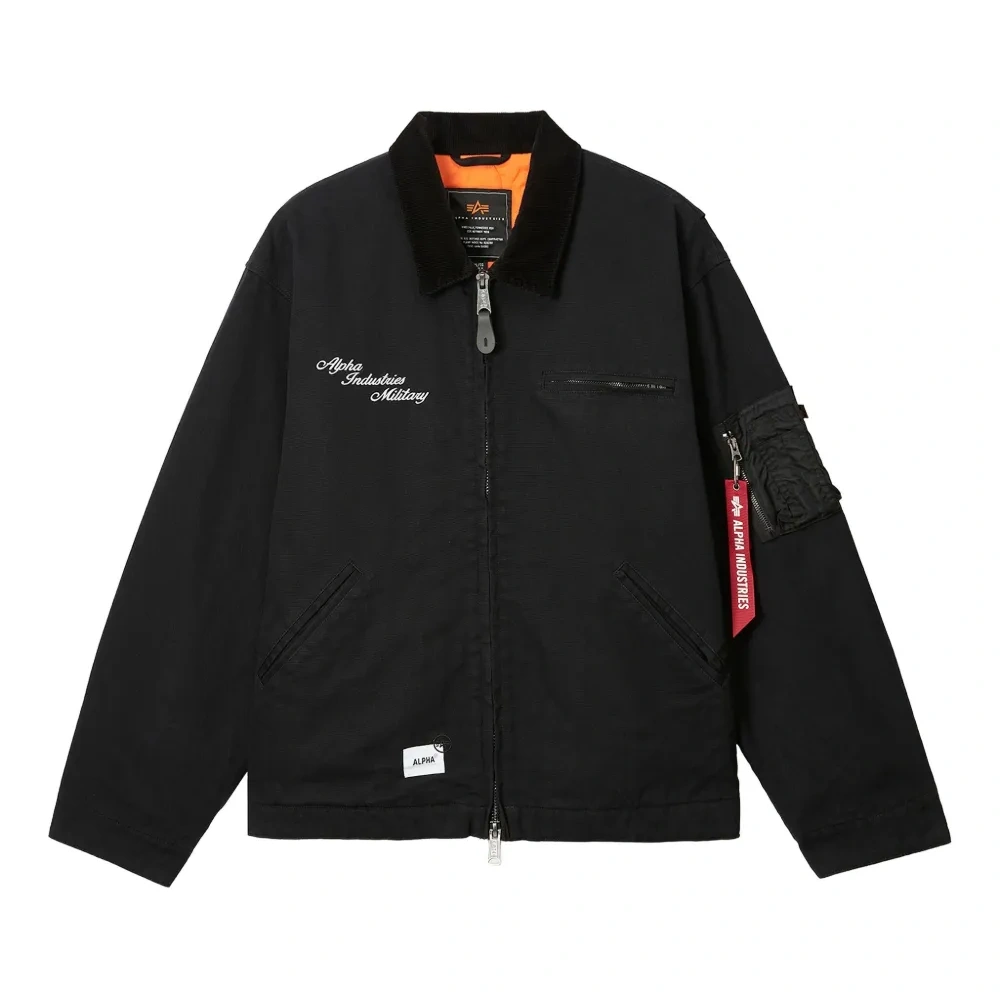 Куртка с вышитым карманом