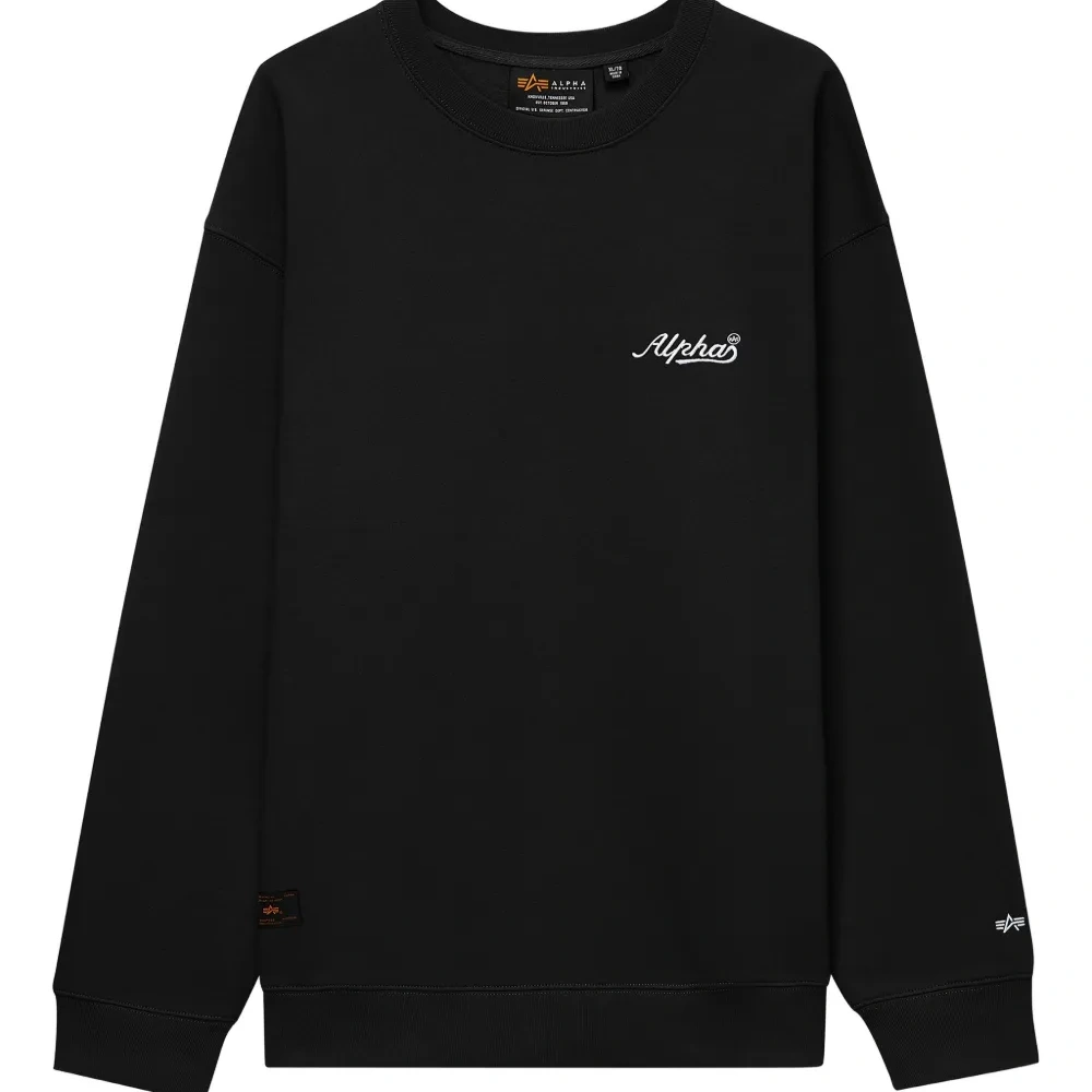 Свитшот с тигровым принтом и круглым вырезом