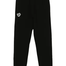 Брюки с нашивкой-логотипом